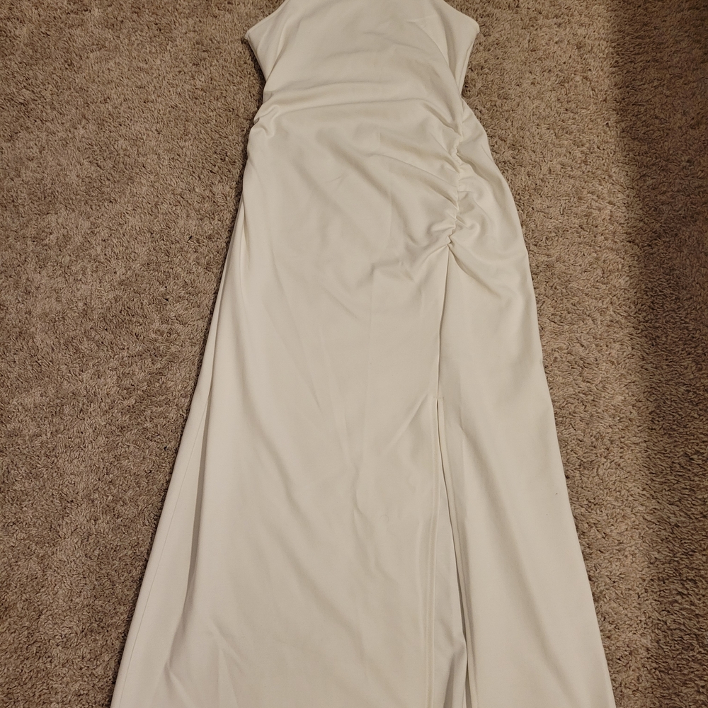 Chic Ivory Maxi Dress